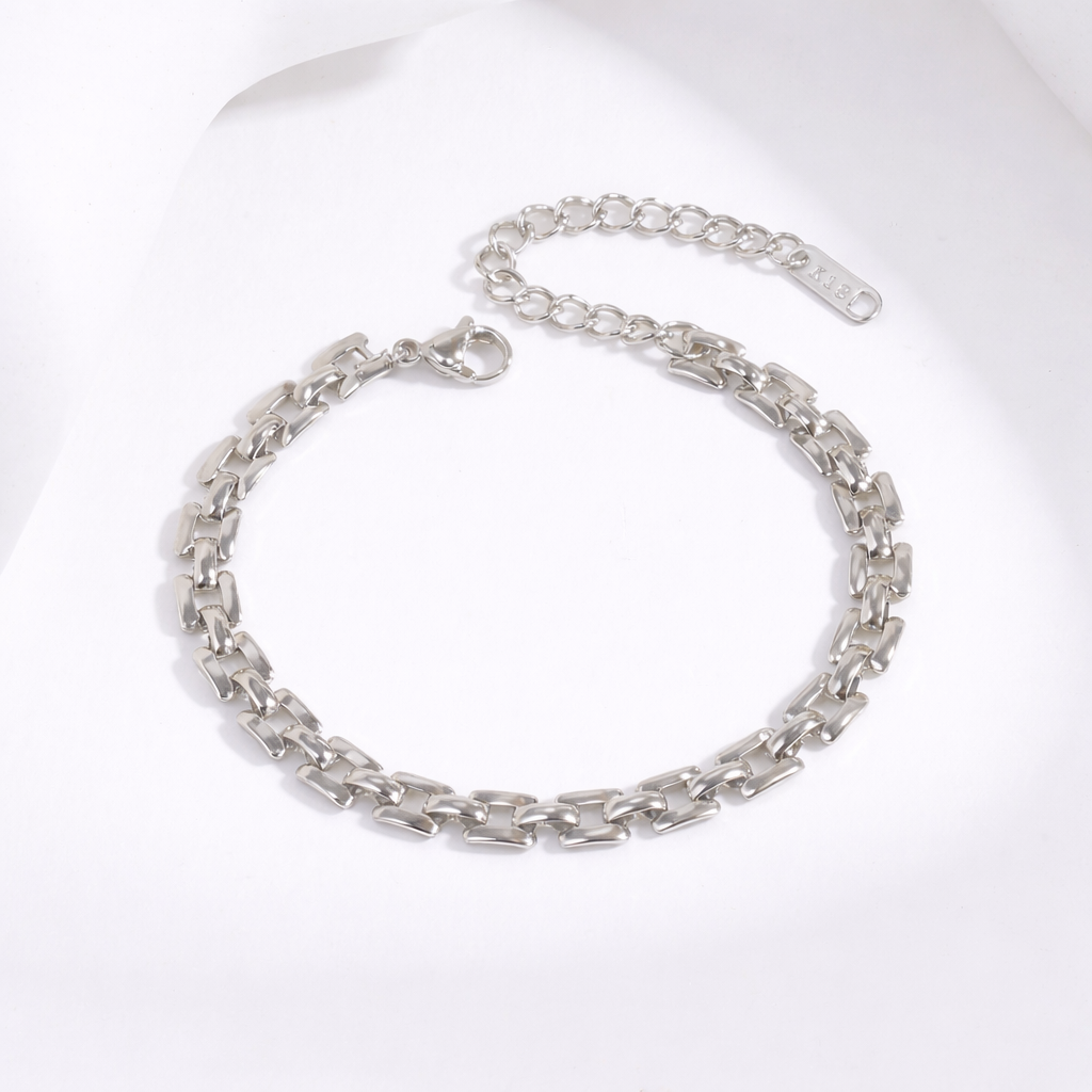 Celeste Silver Chain Bracelet